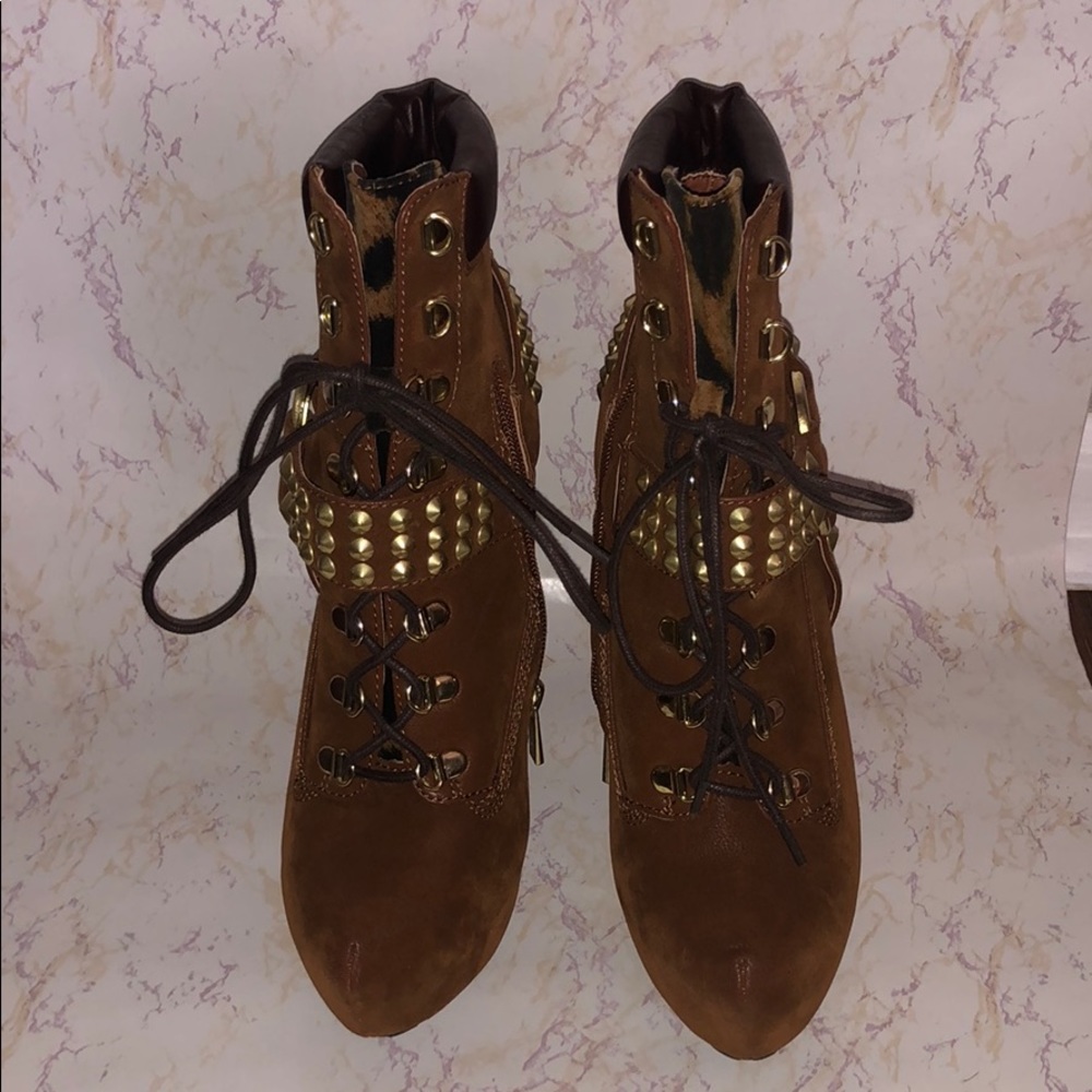 Camel Brown Ankle boots